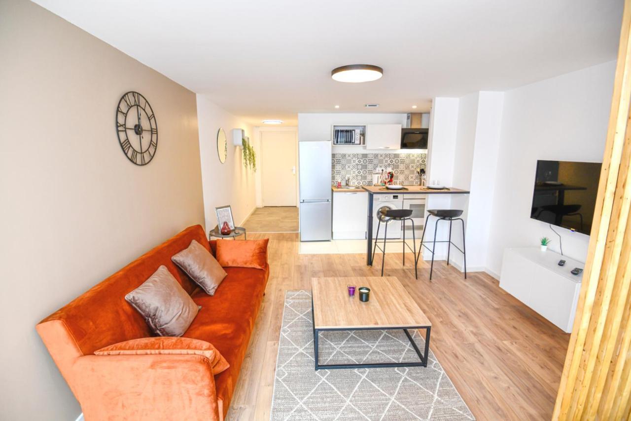 Kasa Gloria - Tout Equipe - Place Parking Privee - Wifi Saint-Quentin (Aisne) Exterior foto